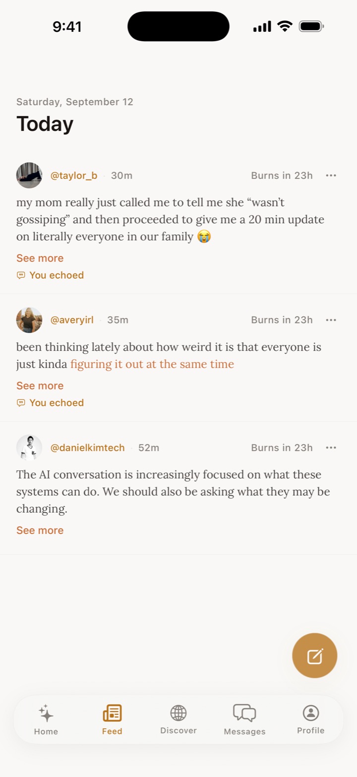 The fiammo feed for today: three friends' posts, each burning in 23 hours, two of them echoed.